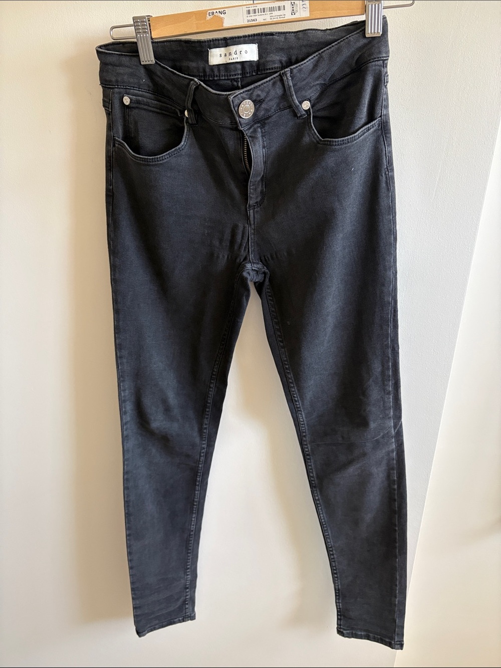 Sandro Slim Black Skinny Jeans for Women
